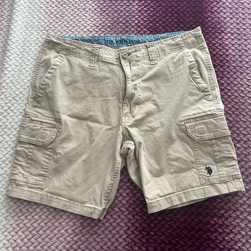 U.S. Polo Assn. Men's Beige Cargo Shorts